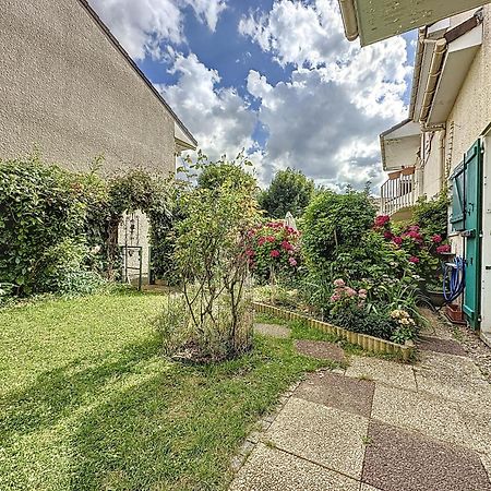 Maison 73M2 Avec Jardin St-Denis Saint-Denis  Buitenkant foto