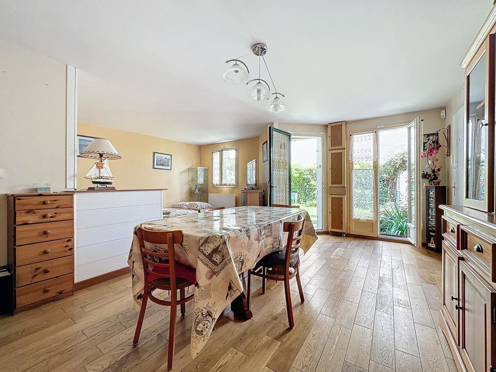 Maison 73M2 Avec Jardin St-Denis Saint-Denis  Buitenkant foto